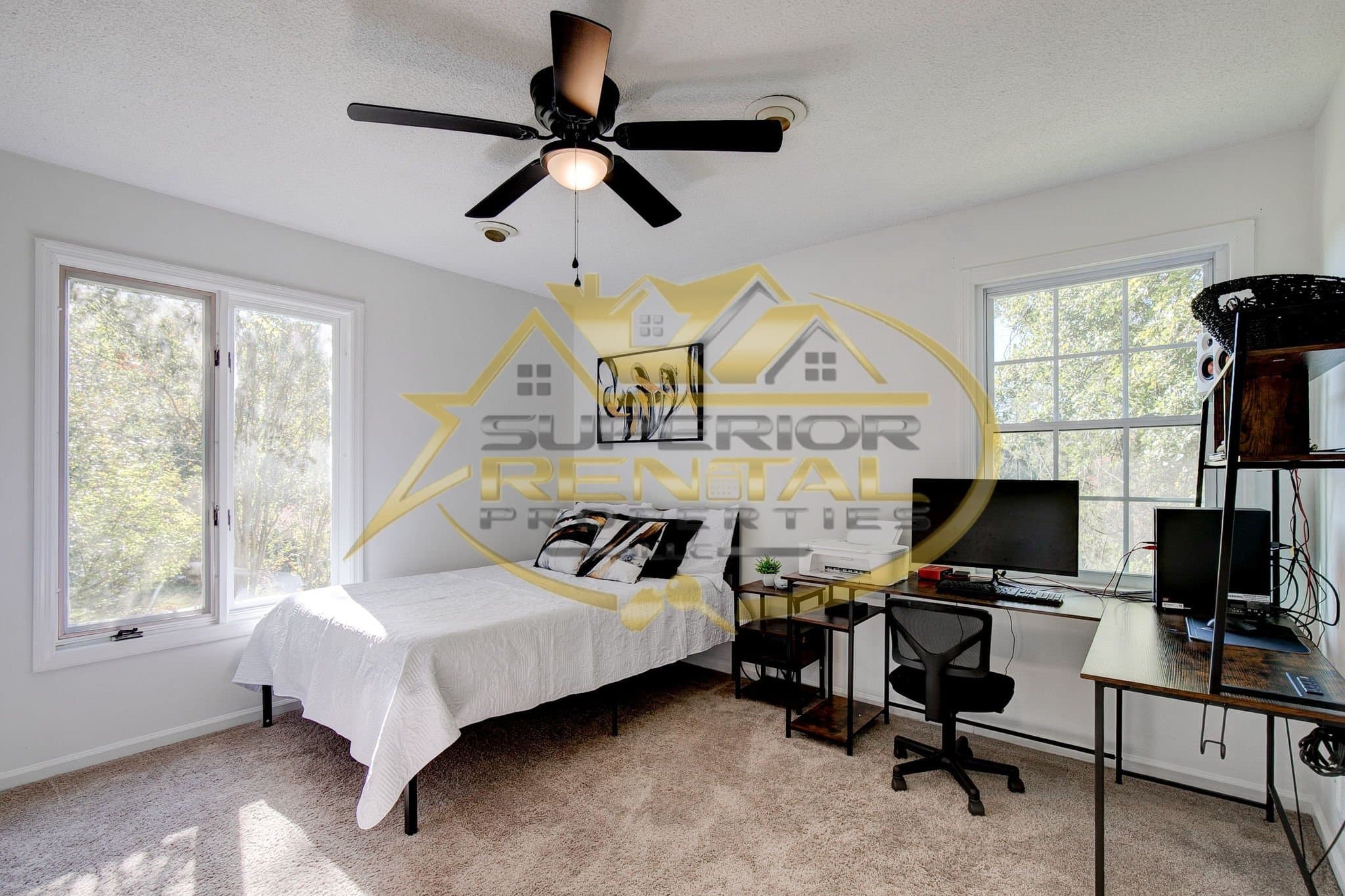 Columbia House: 15 Oberon Pl