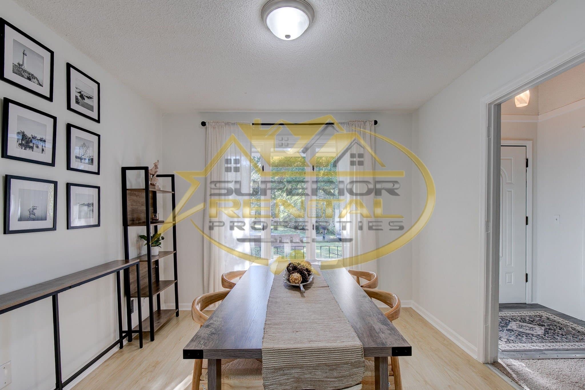 Columbia House: 15 Oberon Pl