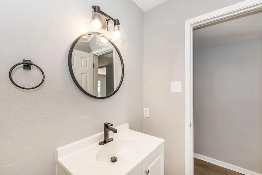 Baytown Apartment: 301 Tri City Beach Dr