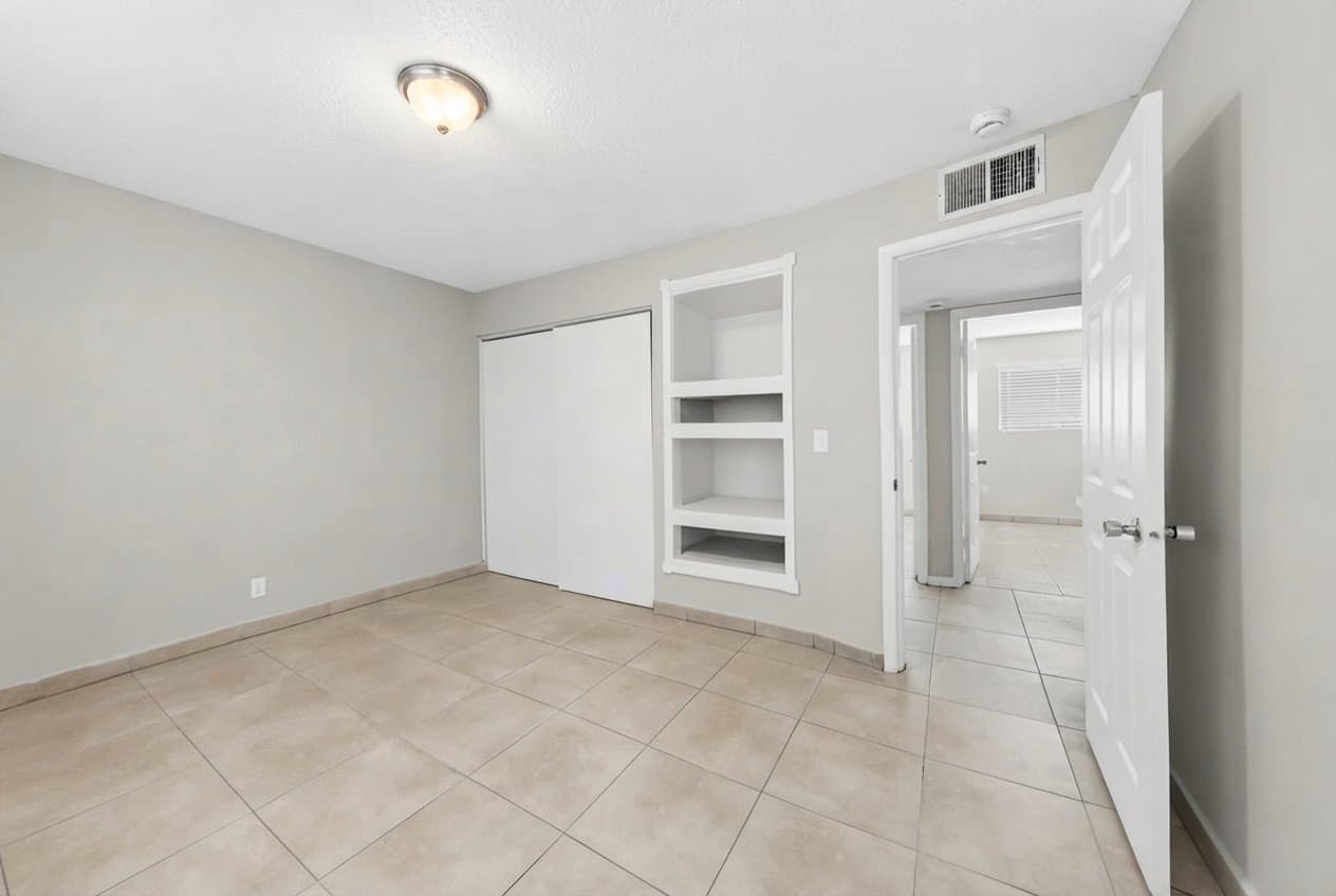 Phoenix House: 3315 W Aster Dr