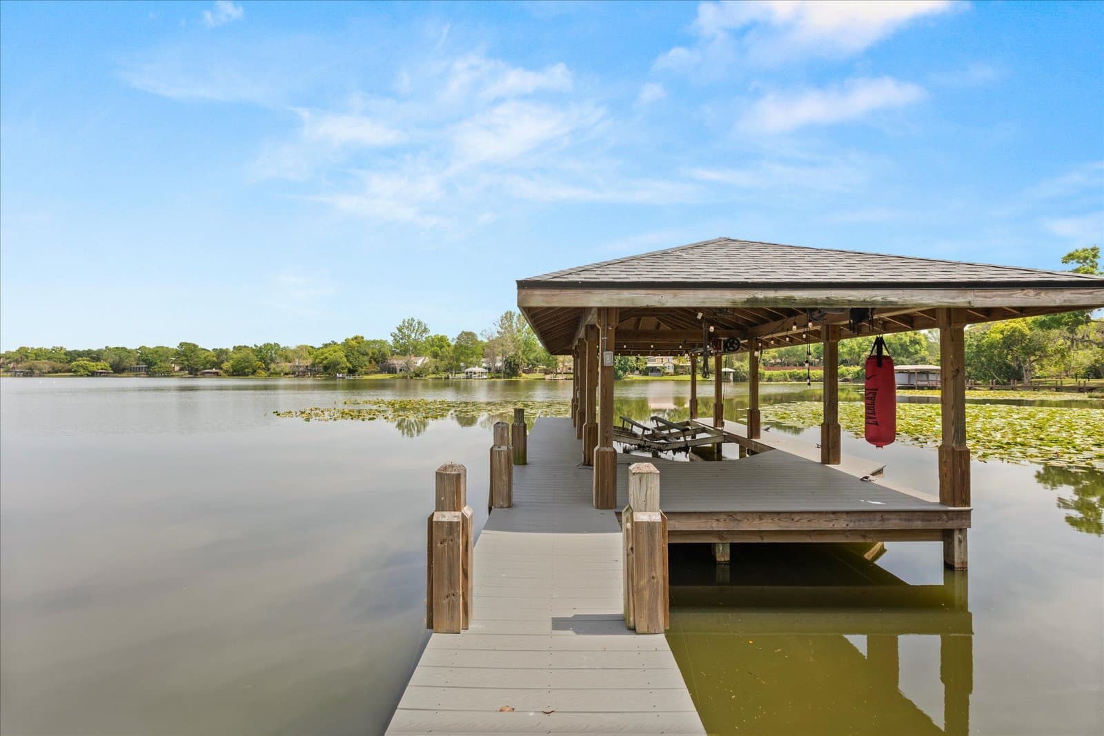 Maitland House: 201 Cedarwood Drive