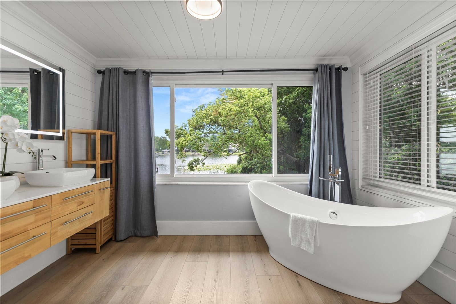 Maitland House: 201 Cedarwood Drive
