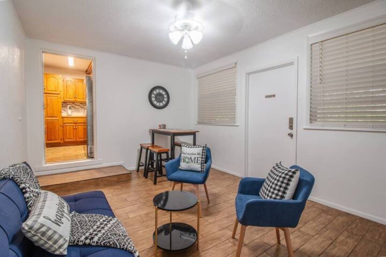 Orlando House: 3120 Peel Ave