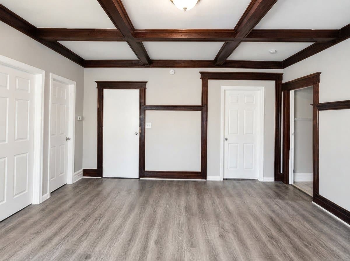 Newark Apartment: 69 Farley Ave