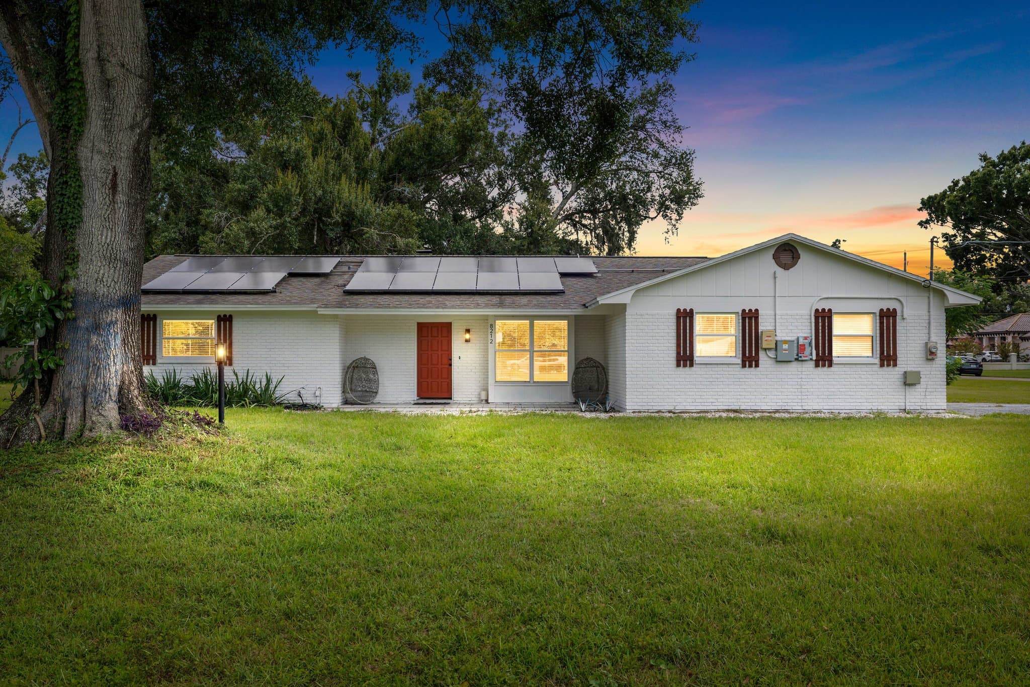 TAMPA House: 8212 SUNNY VALE PL