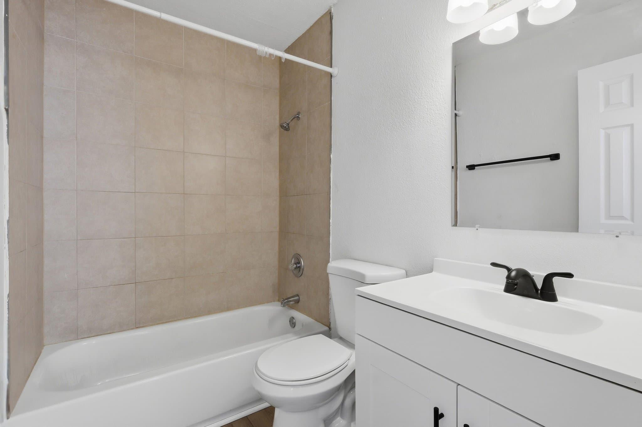 Tampa House: 7401 S Swoope St