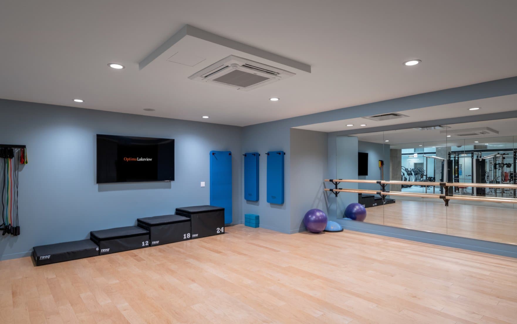 Chicago Condo: 3456 N Broadway St