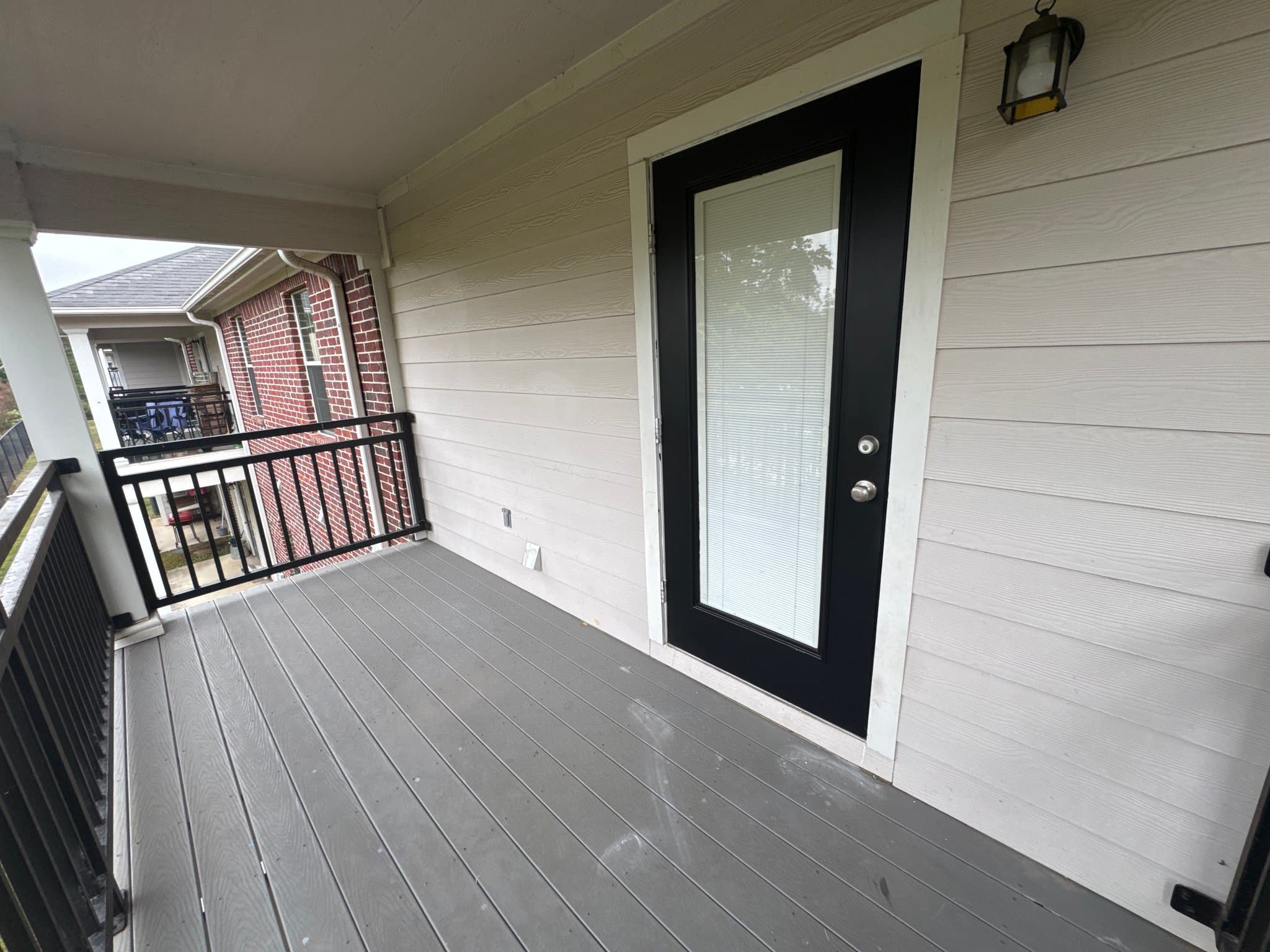 Longview Apartment: 113 Magnolia Lane