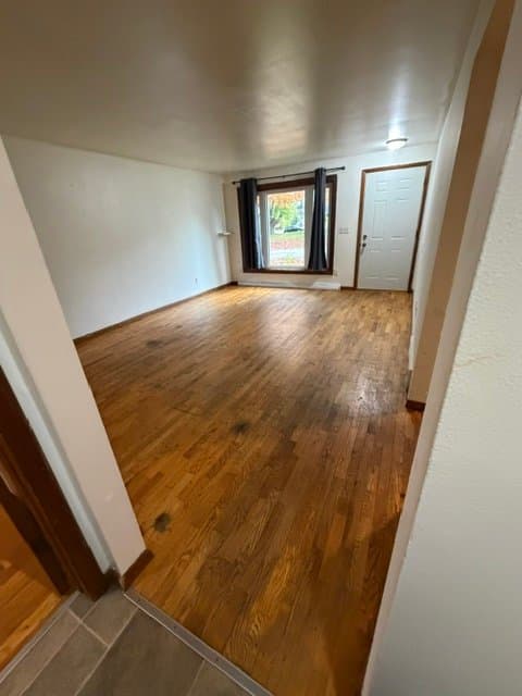 Green Bay House: 2920 Emmalane