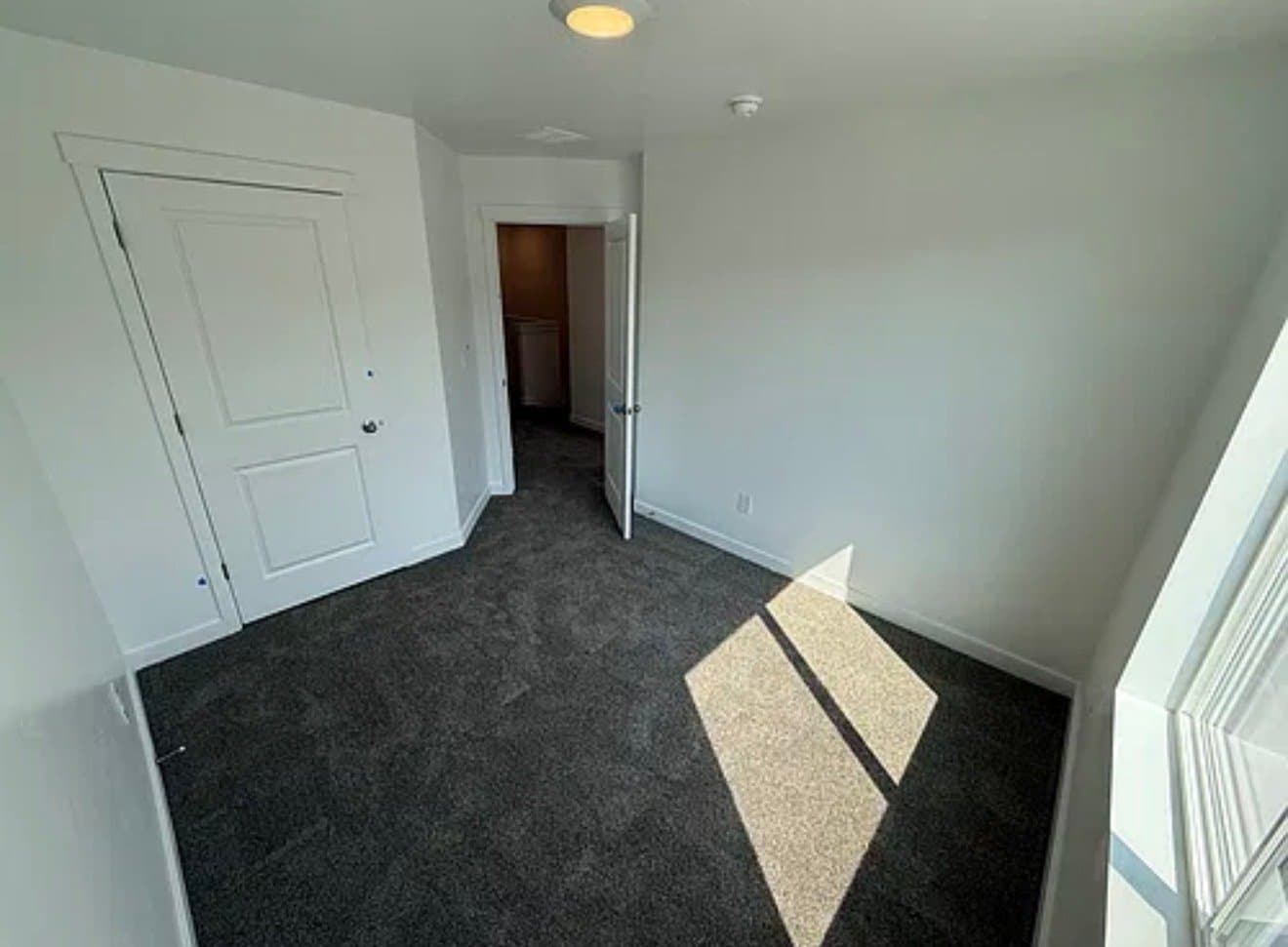 Saratoga Springs Townhome: 57 N Carpenter Ln