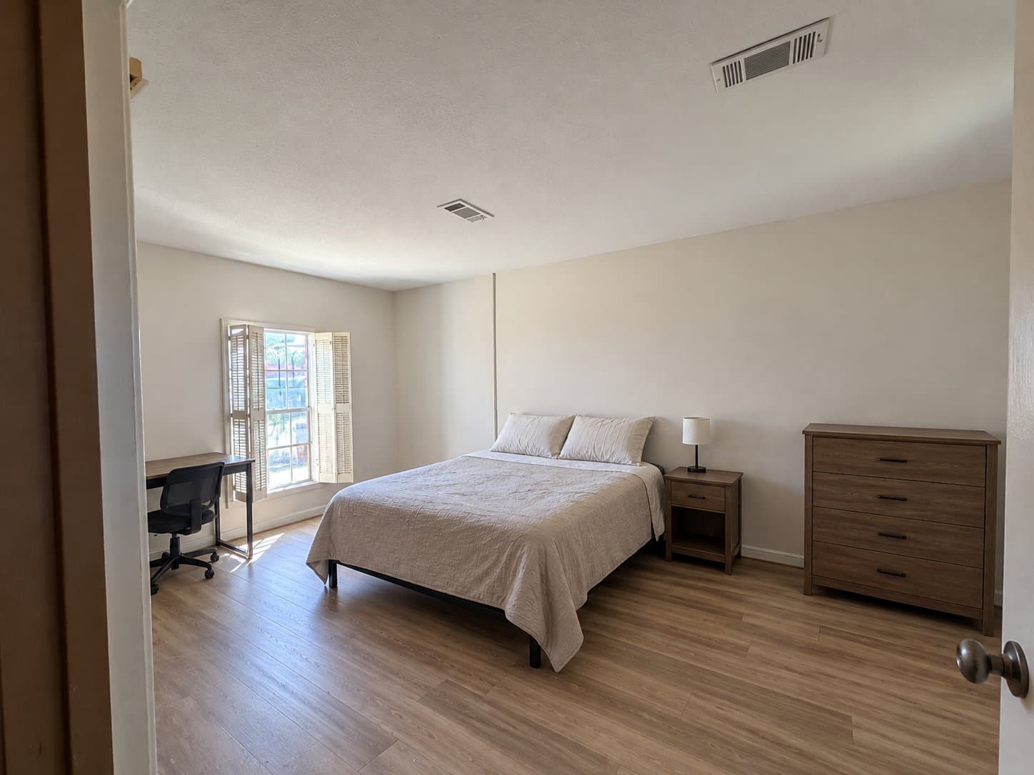 Houston Single Room: 17002 Butte Creek Rd