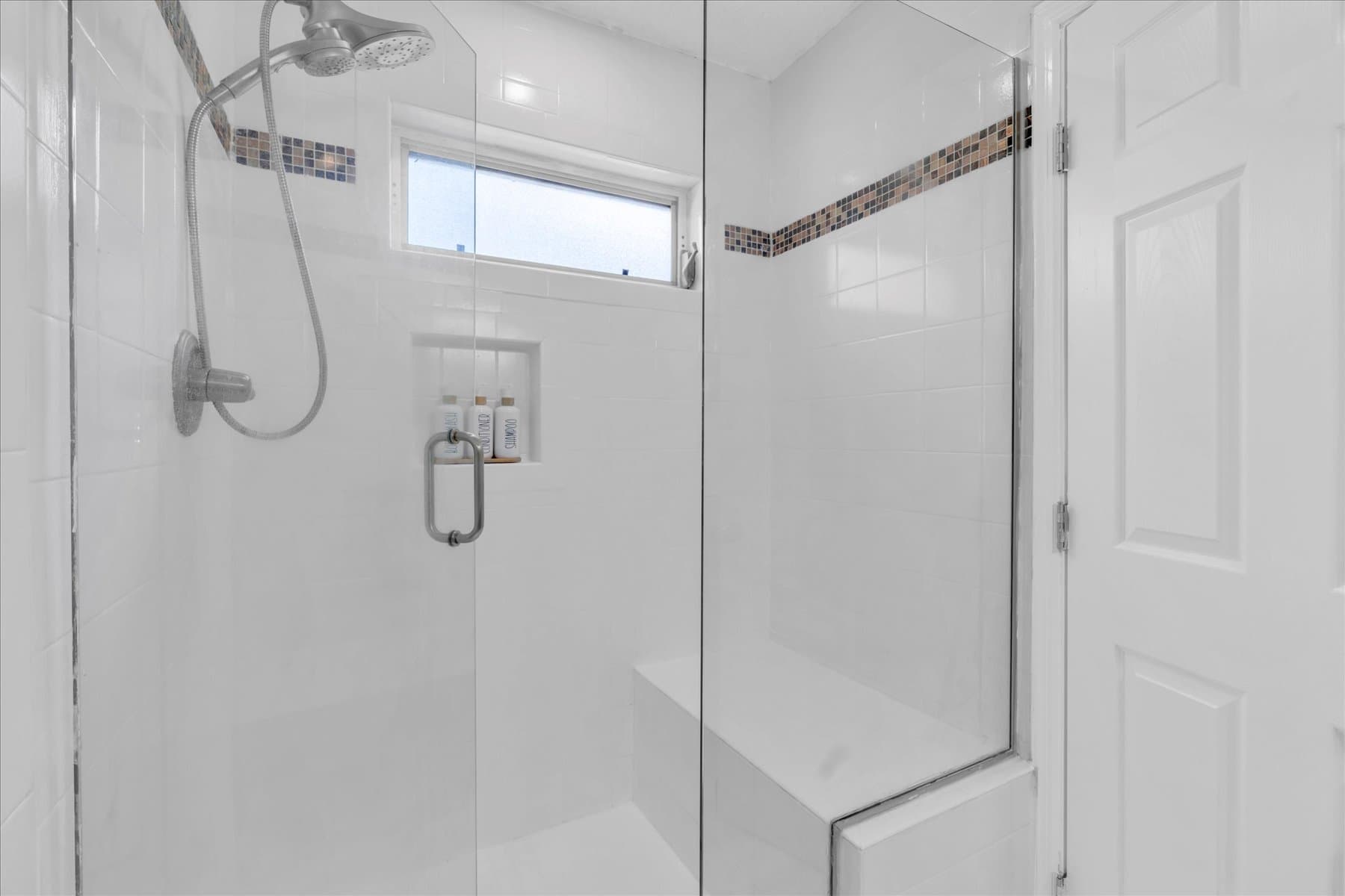 Palm Harbor House: 232 Timberlane Dr