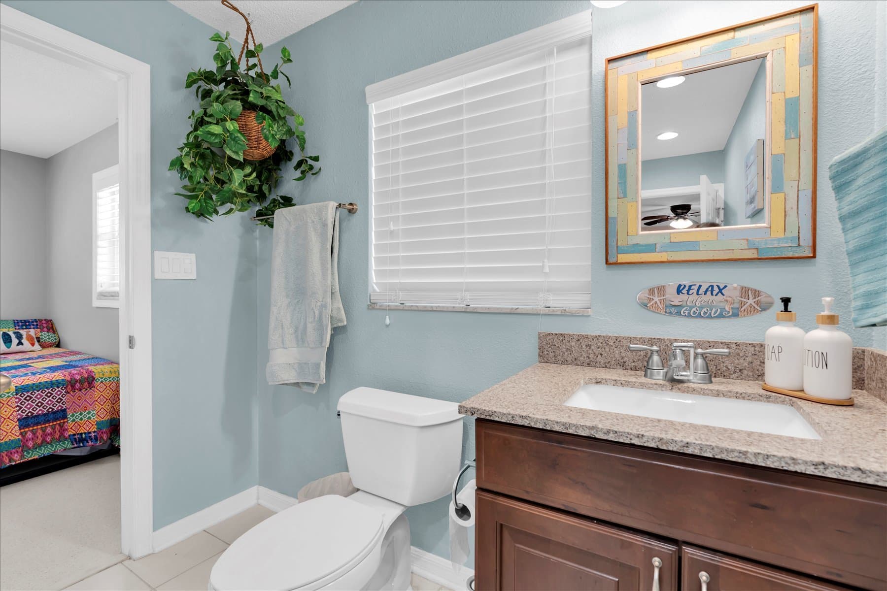 Palm Harbor House: 232 Timberlane Dr