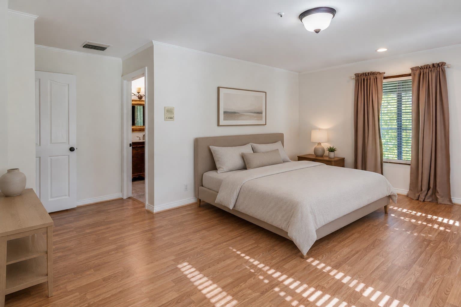 Glendale House: 1601 Ard Eevin Ave,