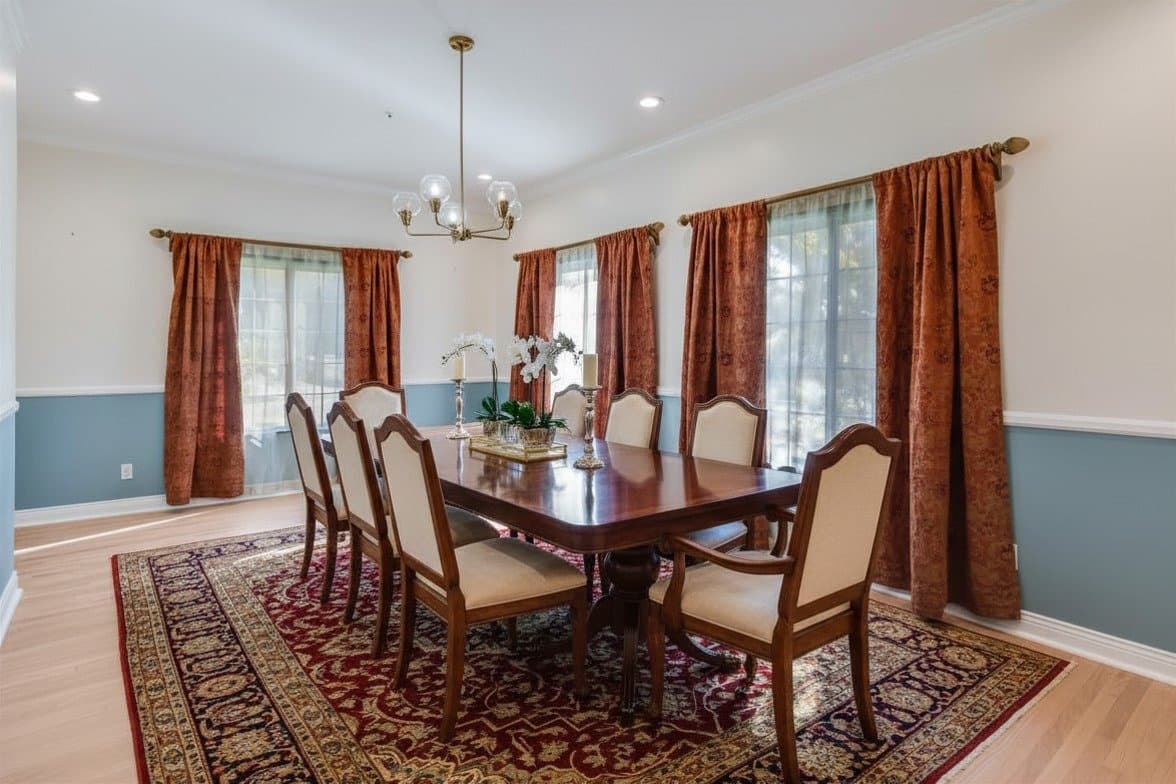 Glendale House: 1601 Ard Eevin Ave,