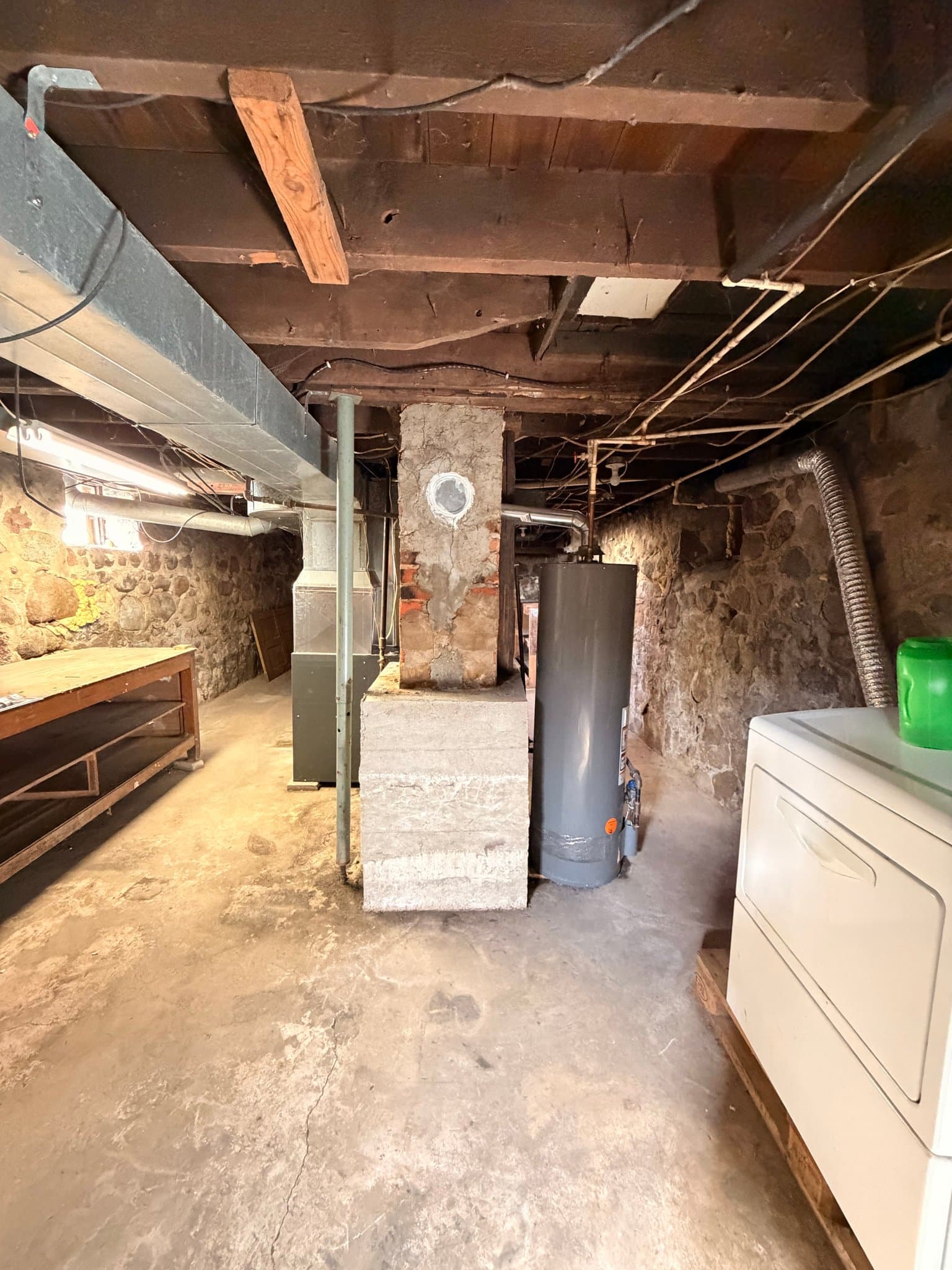 Antigo House: 411 Lincoln Street
