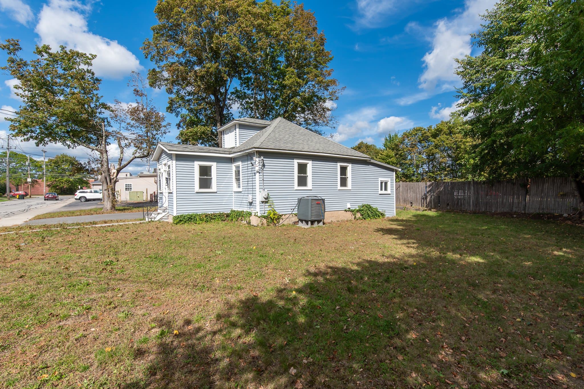Franklin House: 22 Lewis St