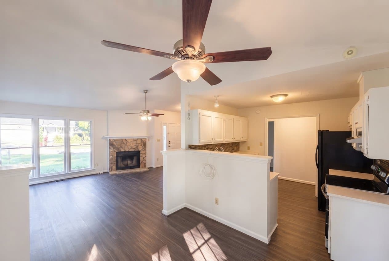 Raleigh House: 3128 Verdugo Dr