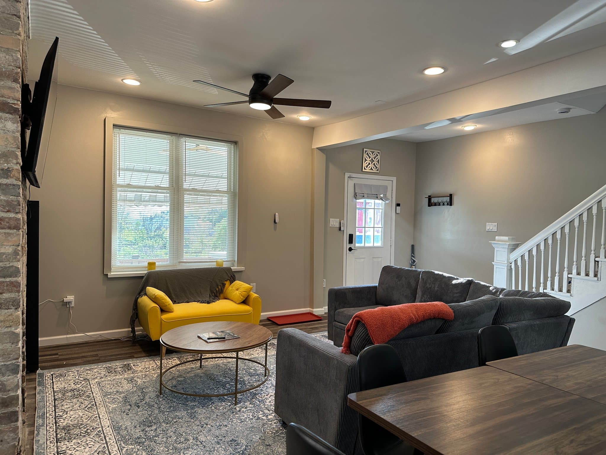 Pittsburgh House: 528 Junilla Street