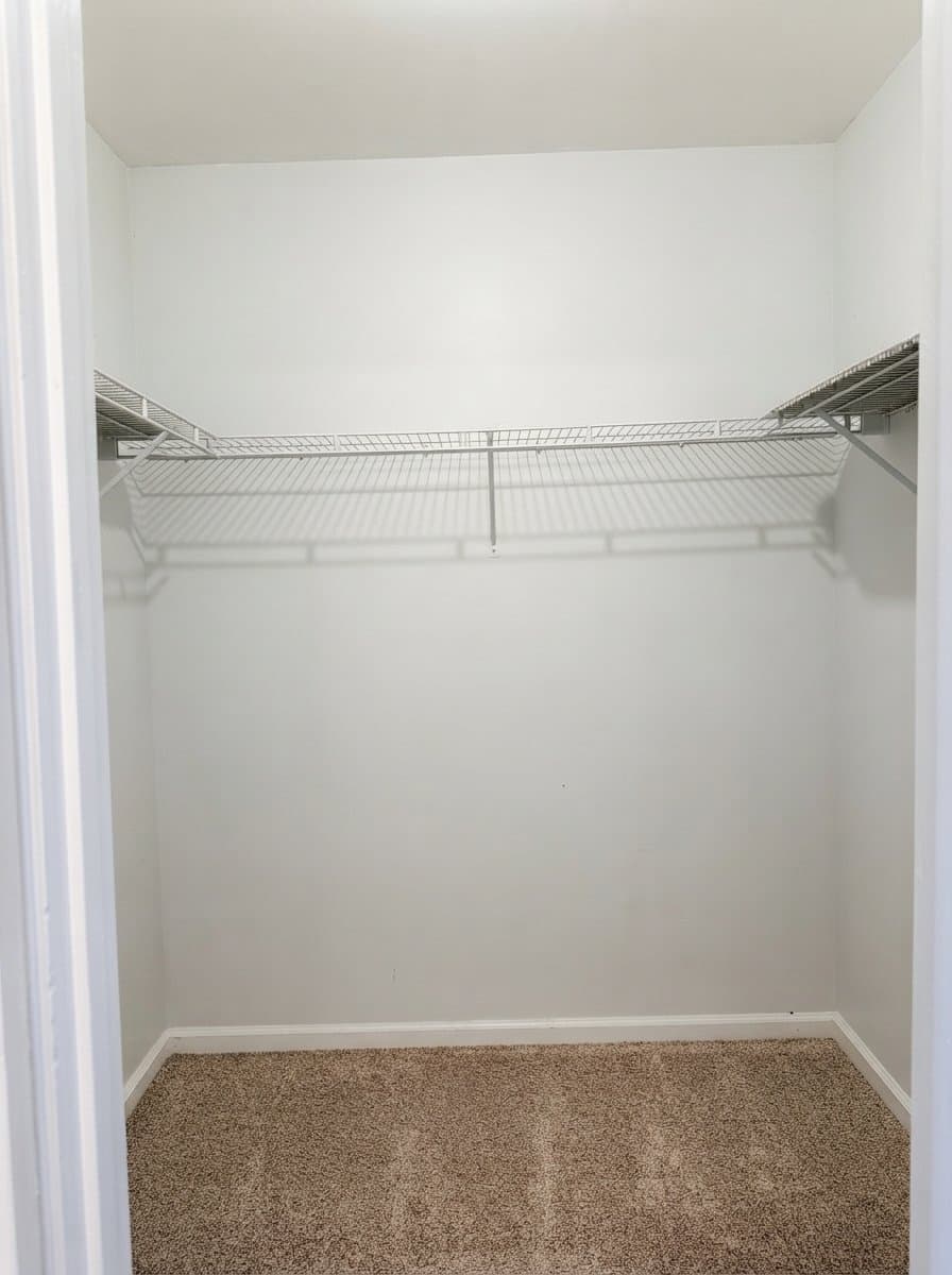 JACKSONVILLE Townhome: 4063 Laurelwood Dr.
