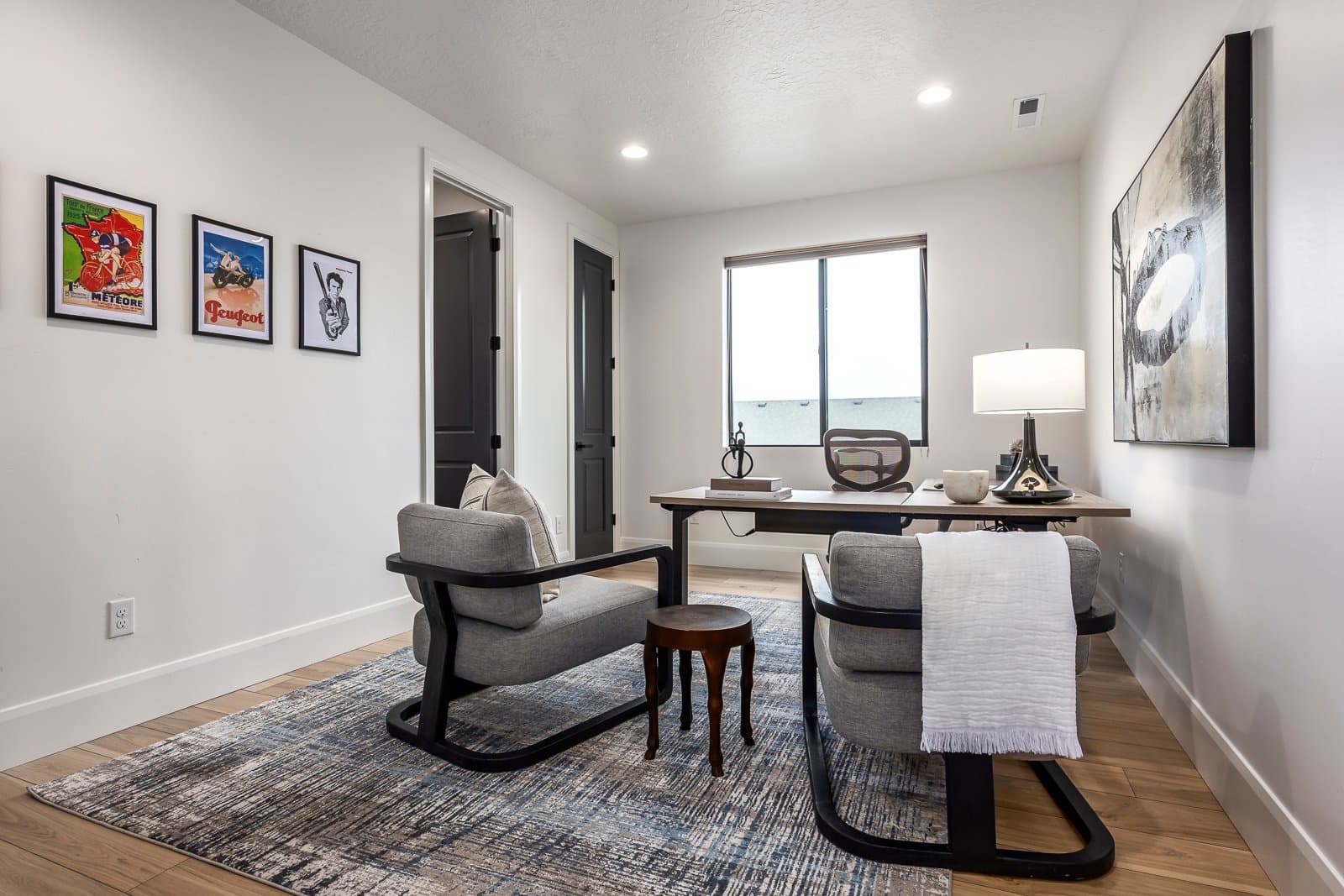 Highland House: 9825 N Willowbank Dr