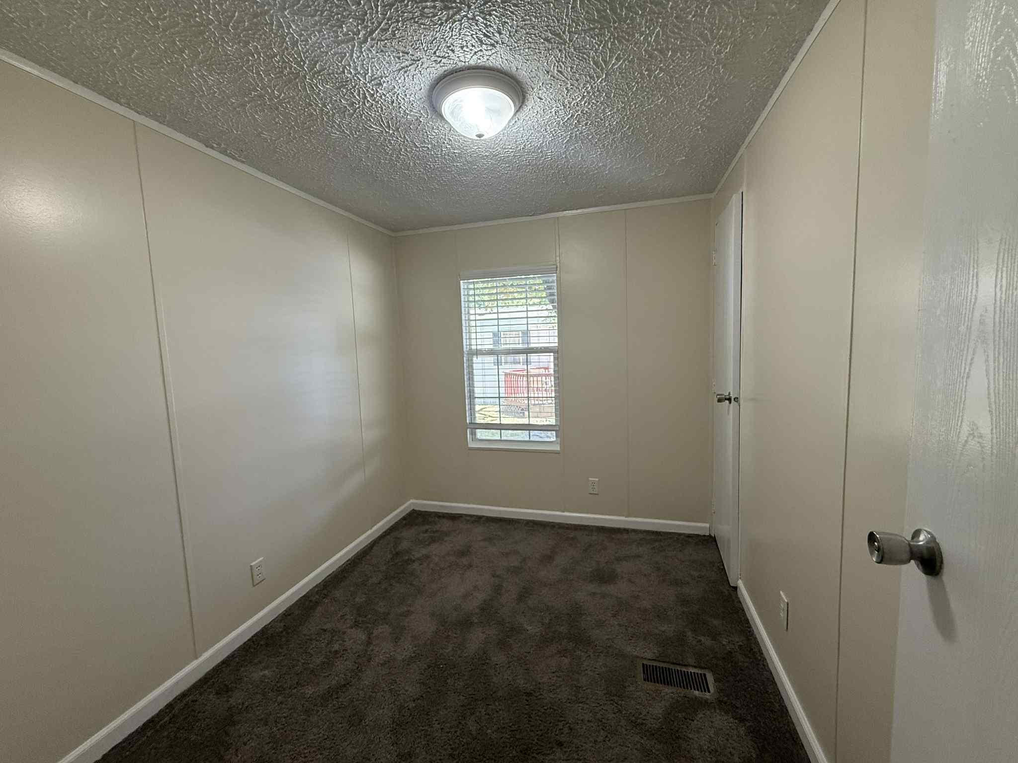 Springfield House: 1236 N Oaklane road