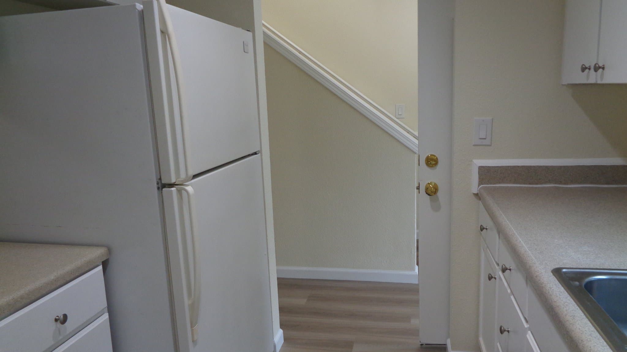 Everett House: 12428 Meridian Ave, S