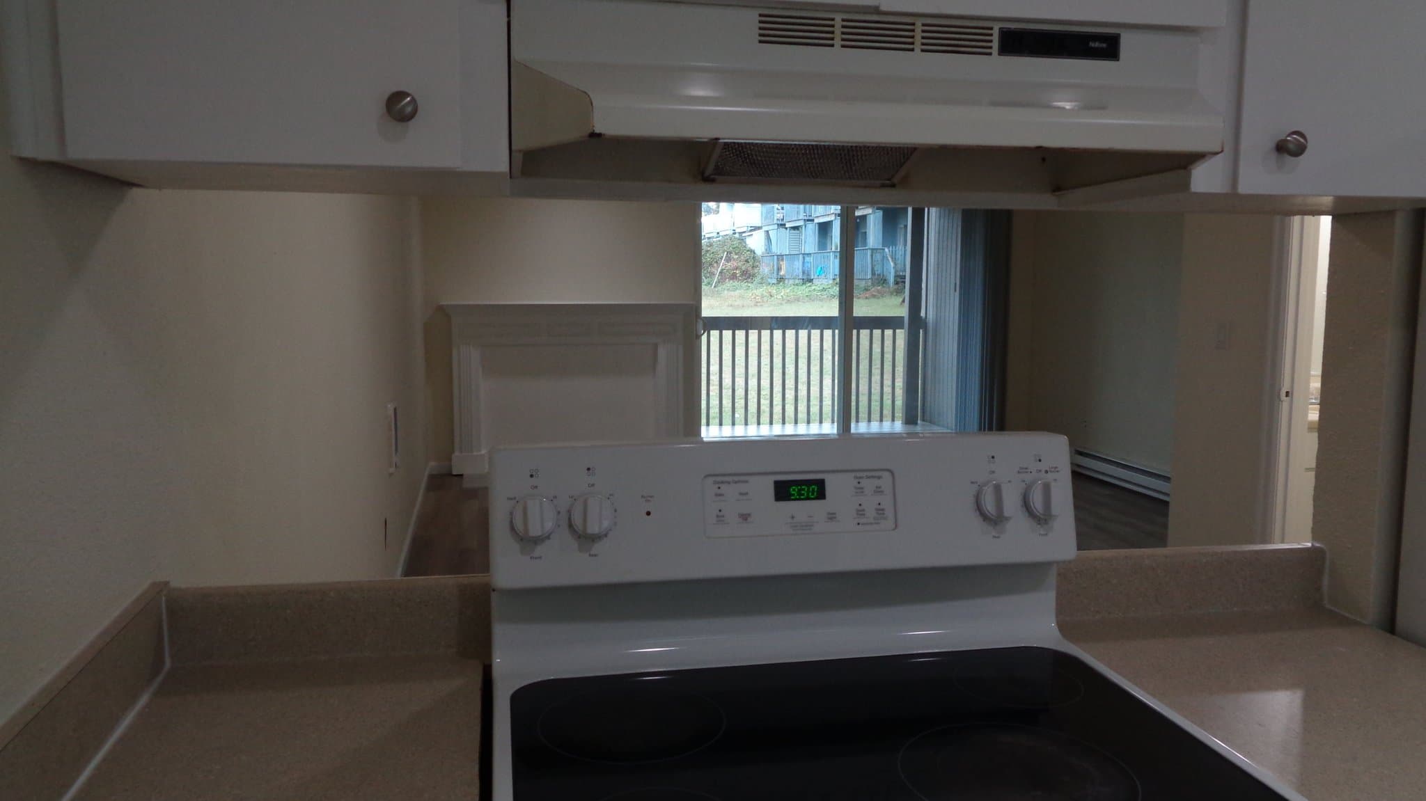 Everett House: 12428 Meridian Ave, S