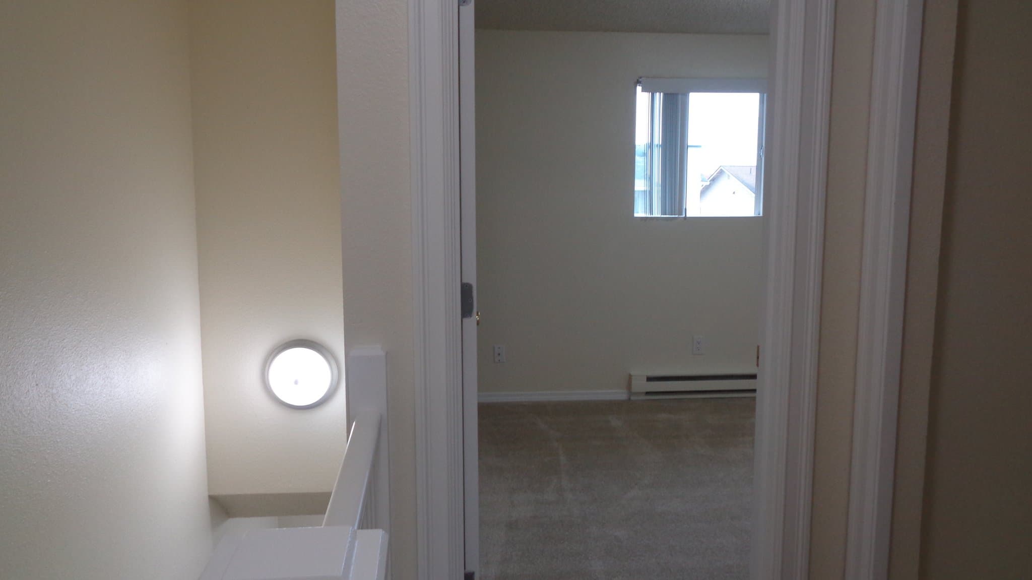 Everett House: 12428 Meridian Ave, S
