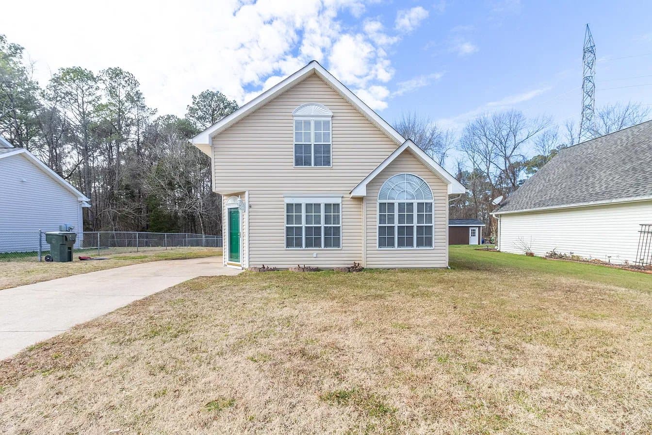 Chattanooga House: 1163 Greens Rd