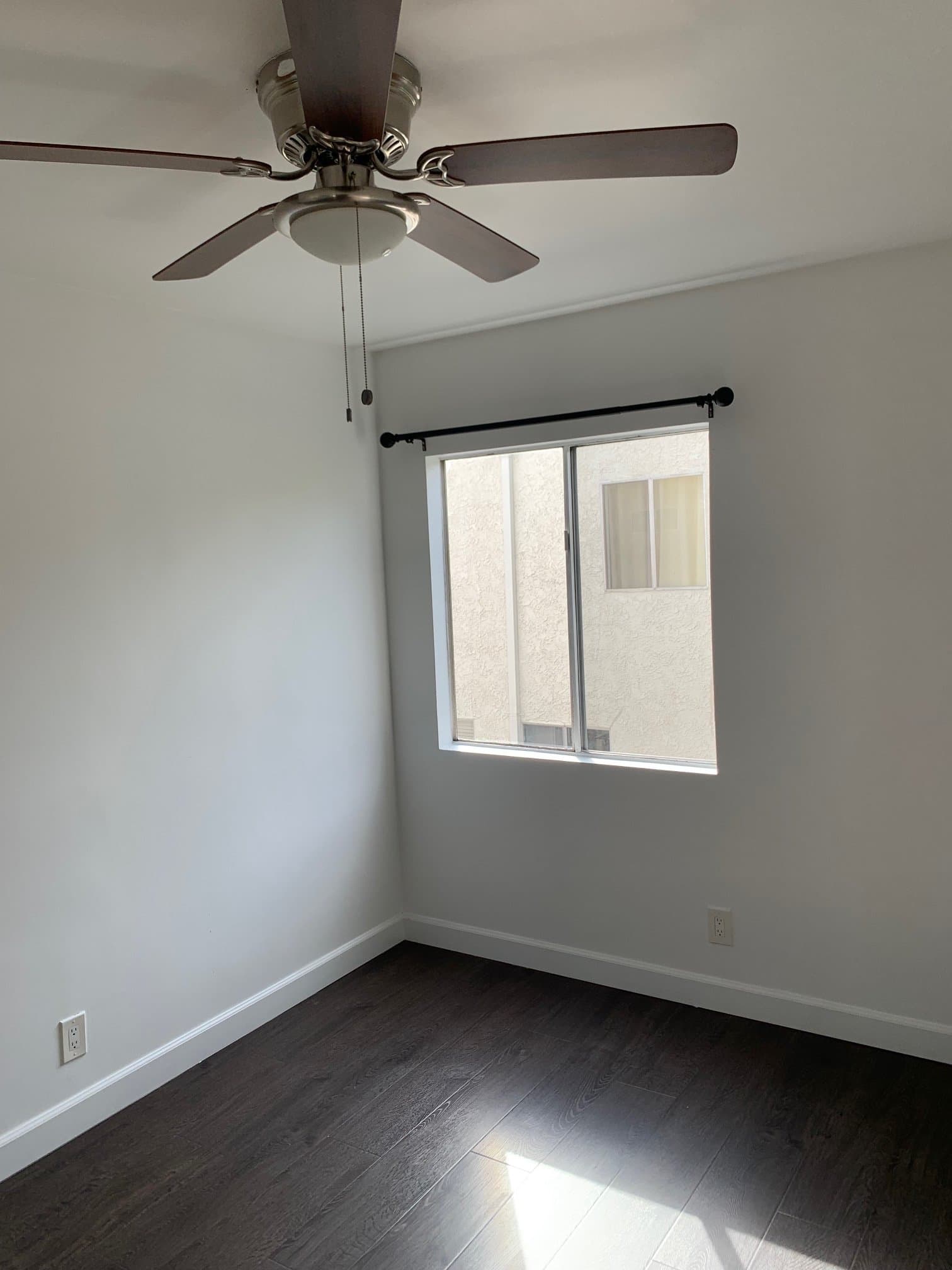 Los Angeles Condo: 1101 Laveta Terrace