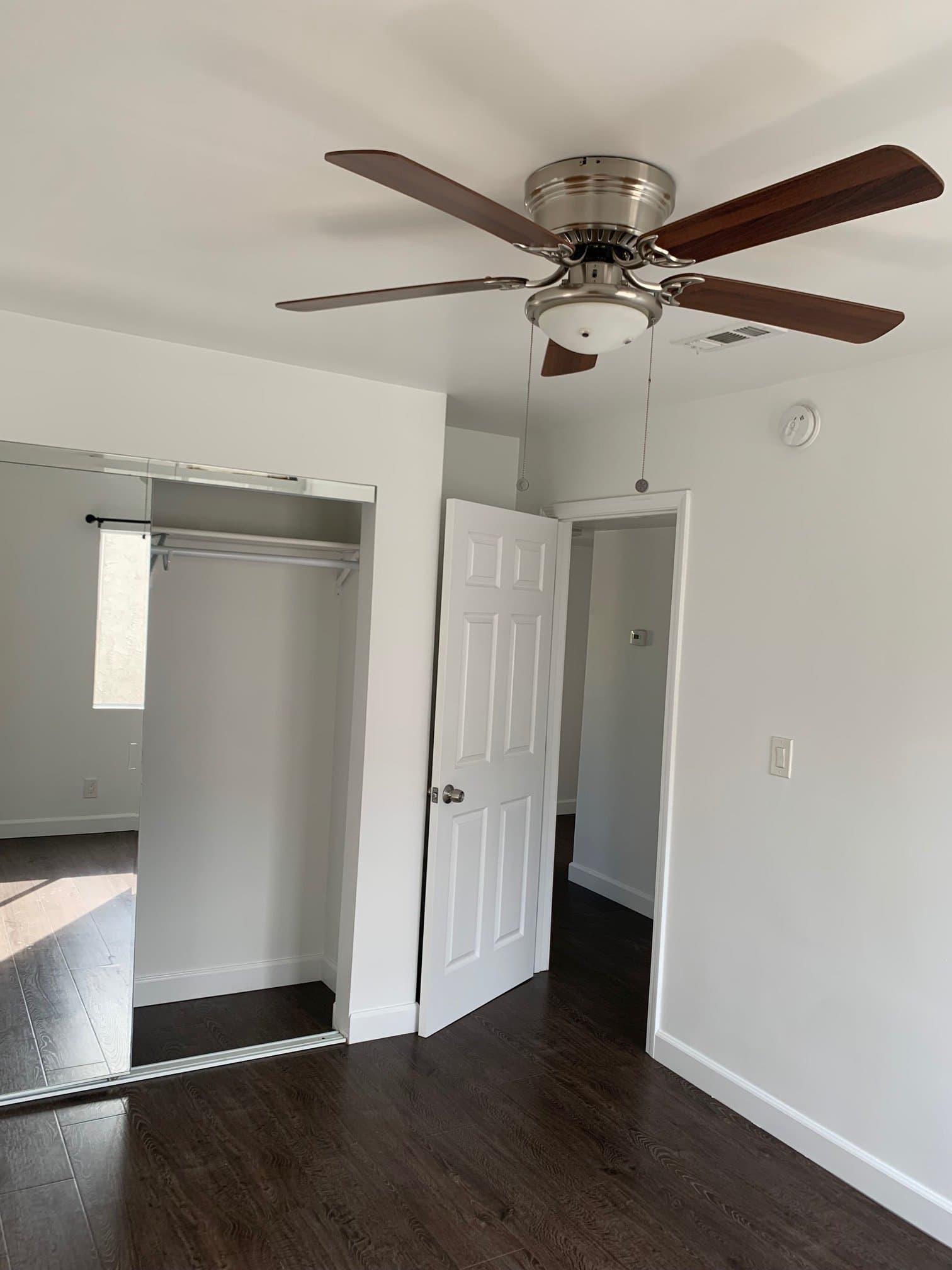 Los Angeles Condo: 1101 Laveta Terrace