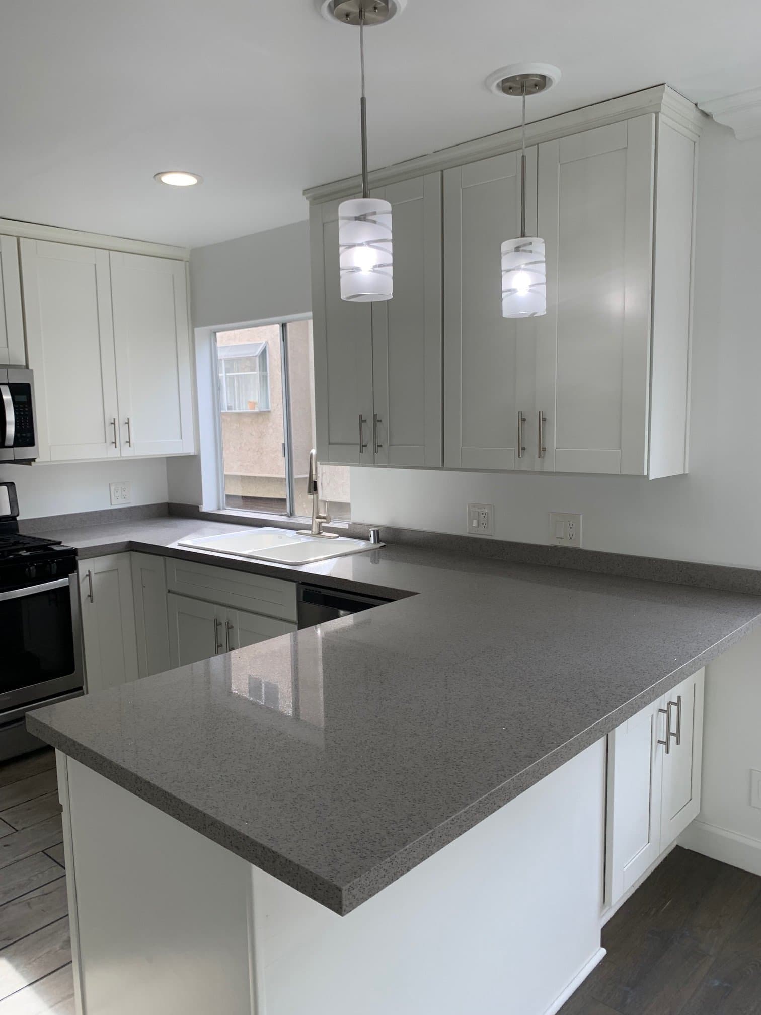 Los Angeles Condo: 1101 Laveta Terrace