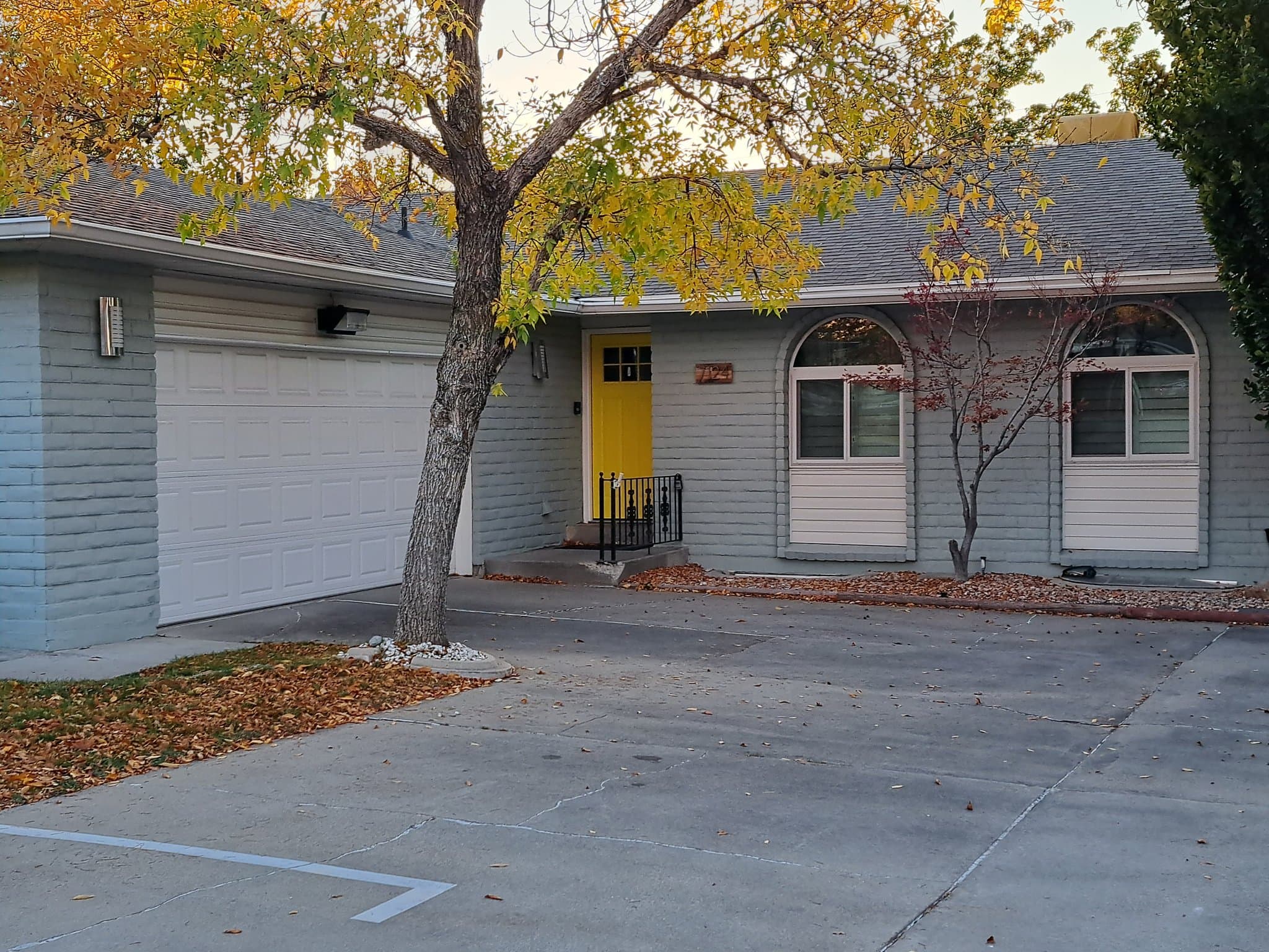 Salt Lake City Single Room: 7124 S Ponderosa Dr