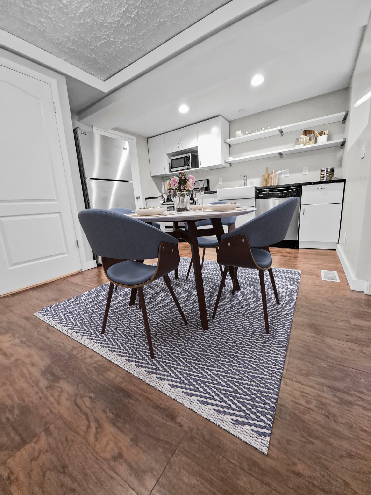 Salt Lake City Single Room: 7124 S Ponderosa Dr