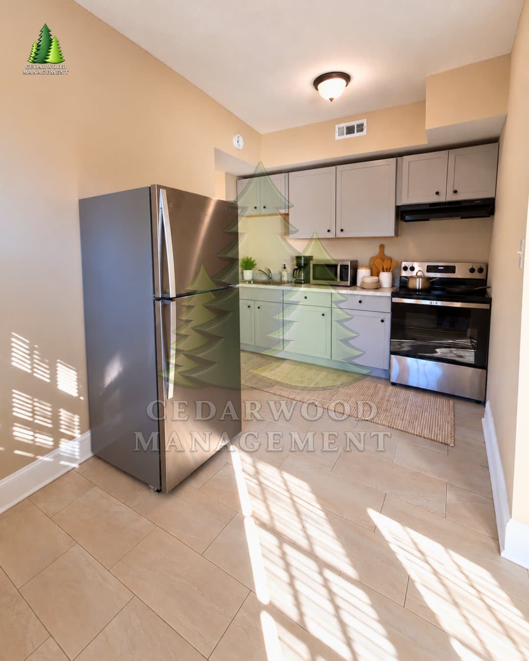 Akron Apartment: 172 S Portage Path
