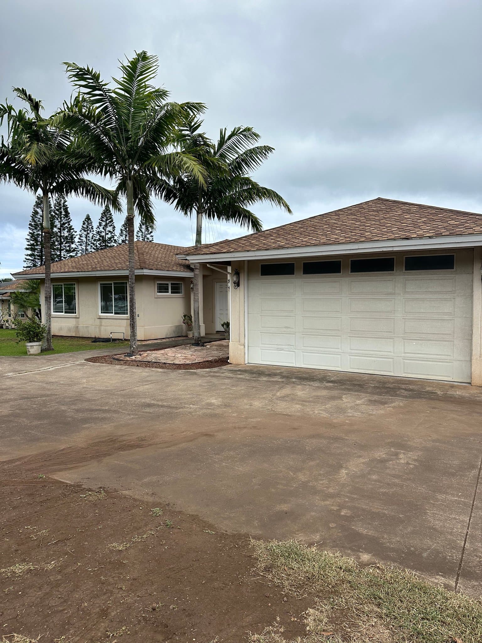 Wailuku House: 590 Luakalae Pl