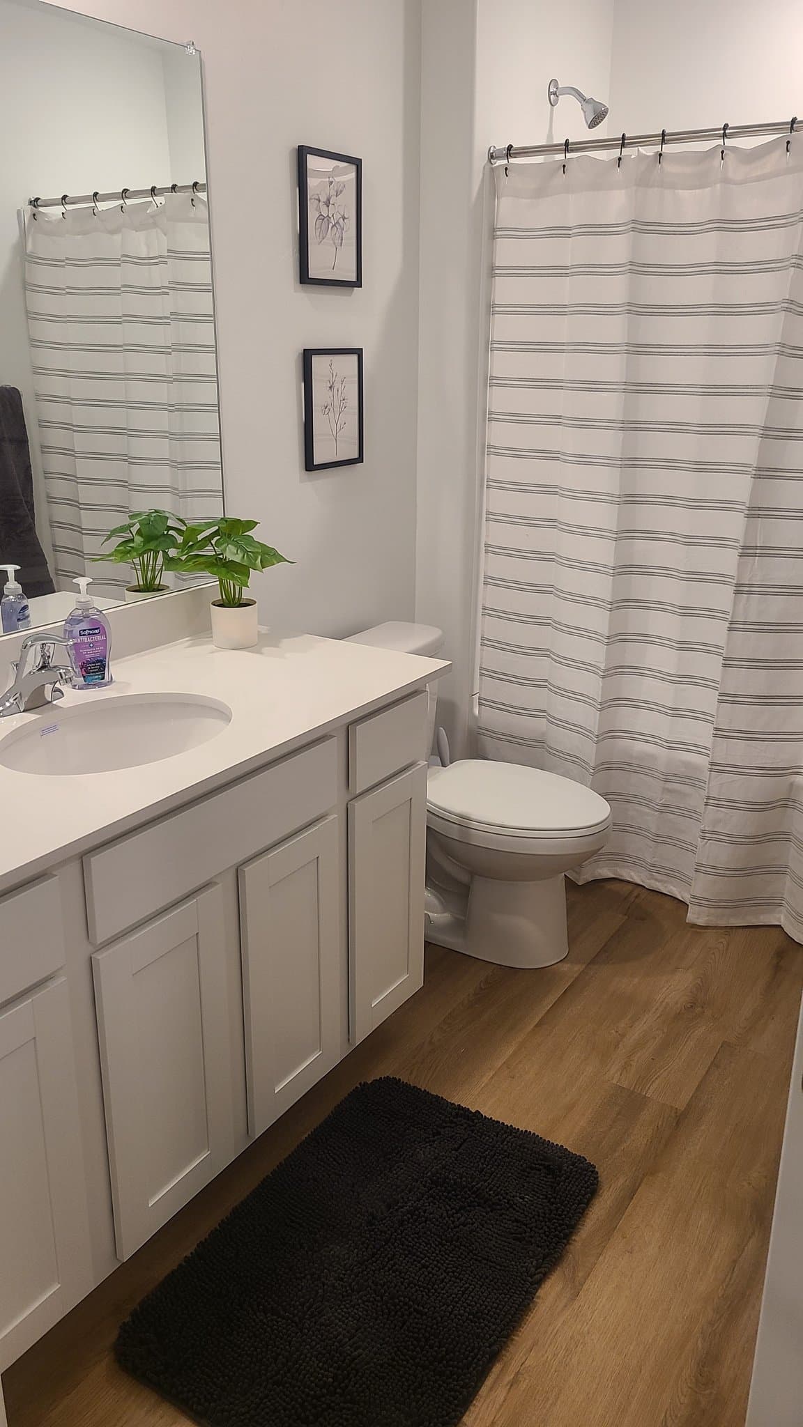 Salem Townhome: 1713 E Albion Dr