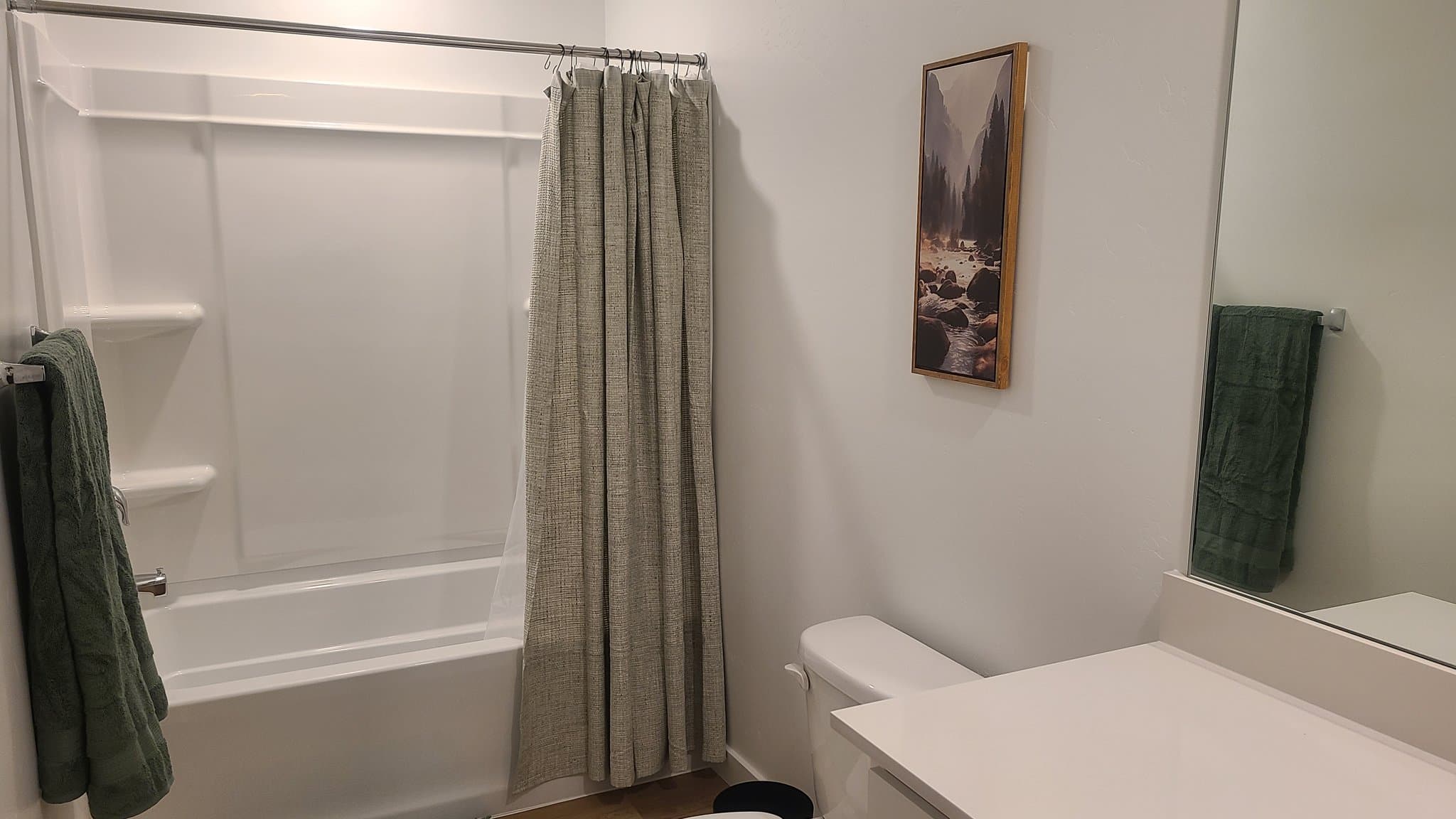 Salem Townhome: 1713 E Albion Dr