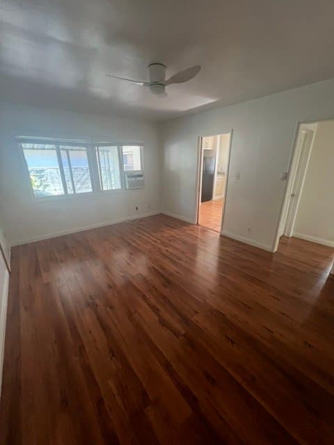 Glendale Multiplex: 620 Alexander St Unit B