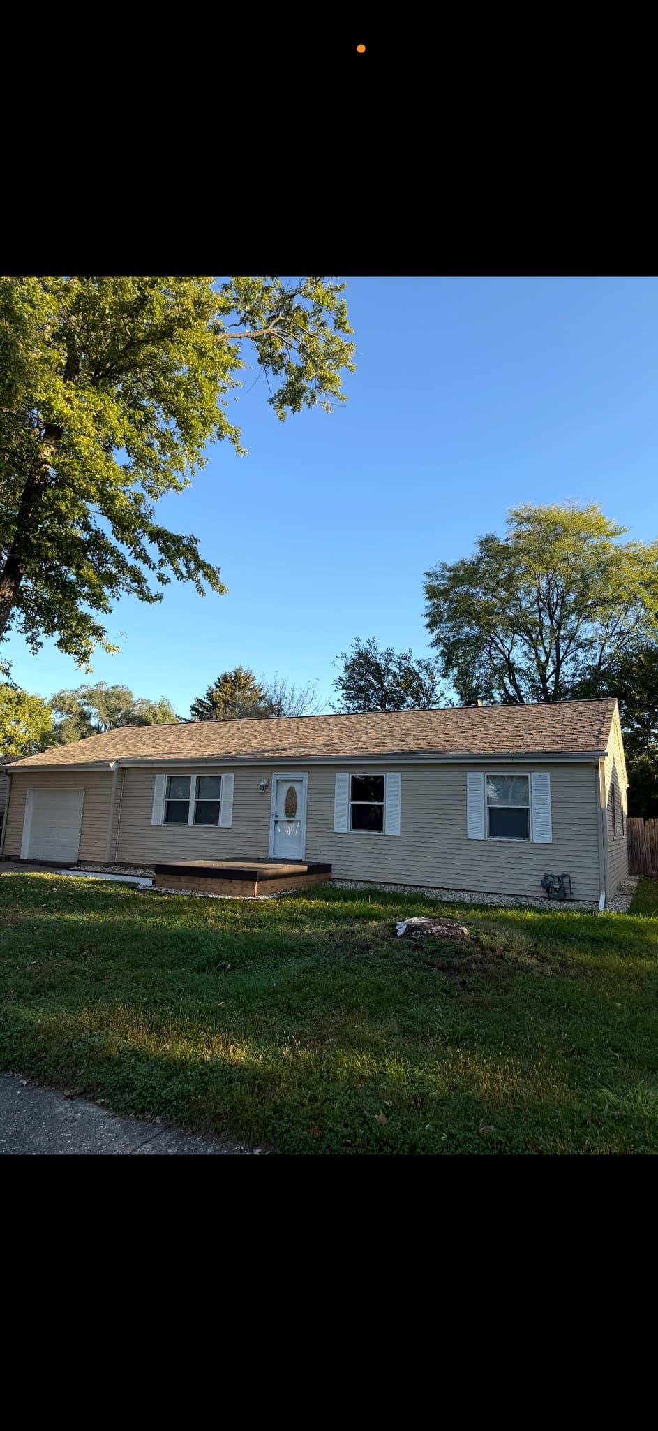 Rockford House: 2021 Springbrook ave