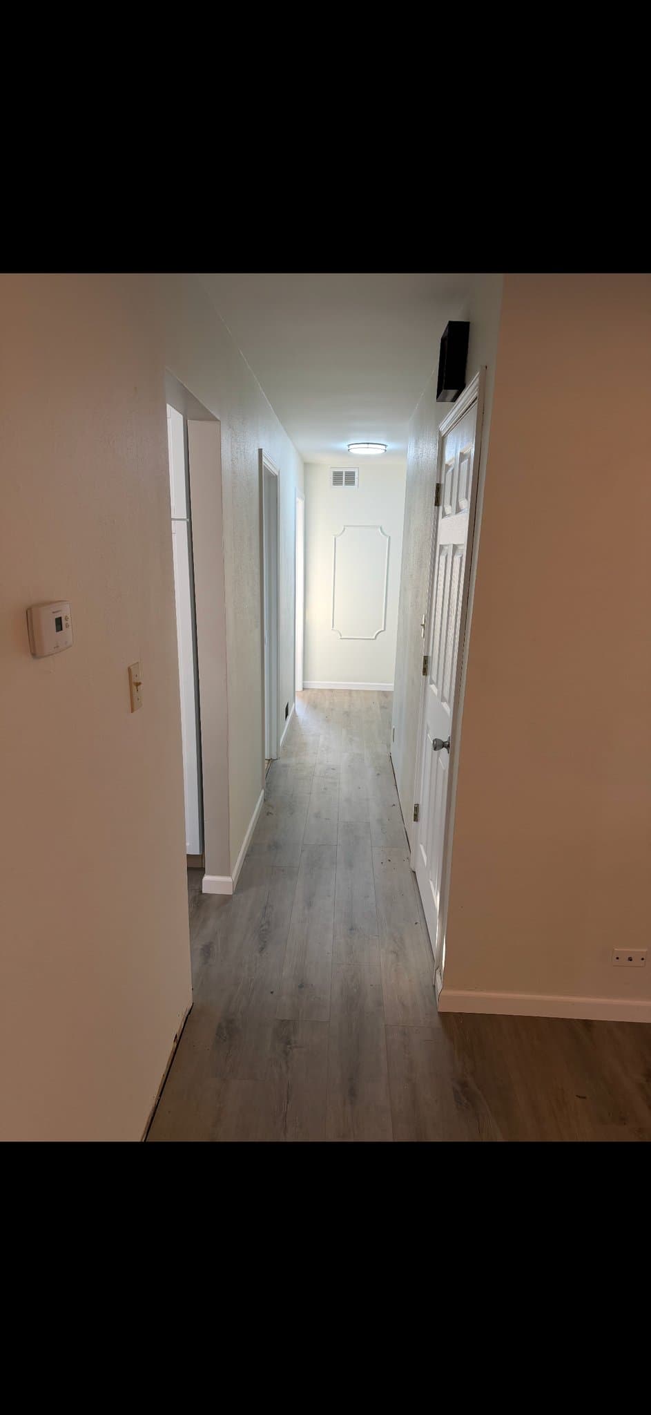 Rockford House: 2021 Springbrook ave