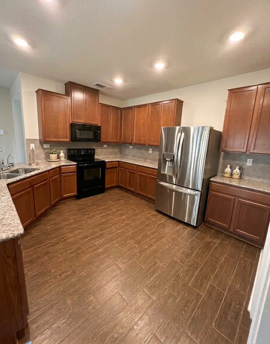San Antonio House: 20319 Roche Oak
