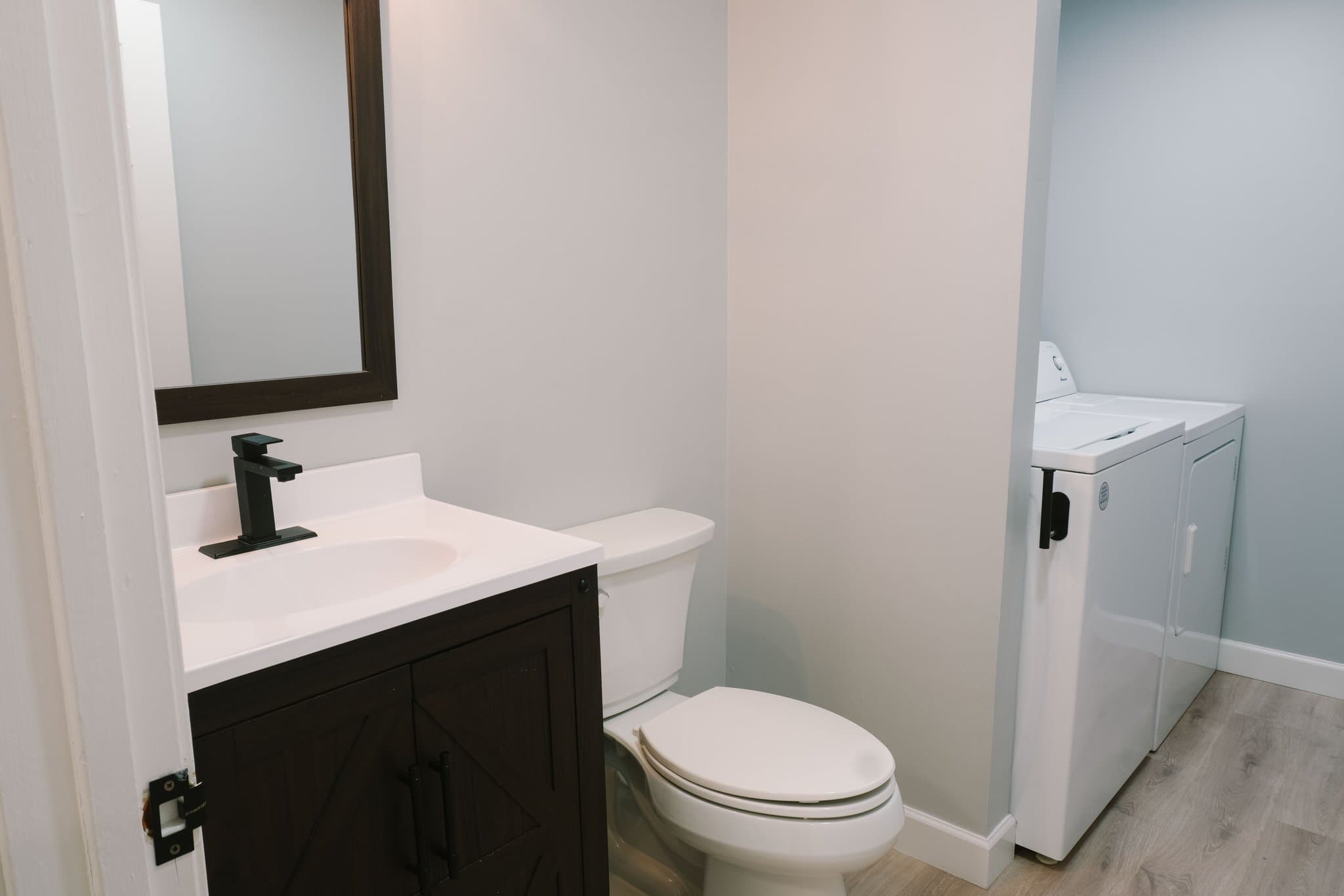 Merrimack Townhome: 20 East Ridge Rd