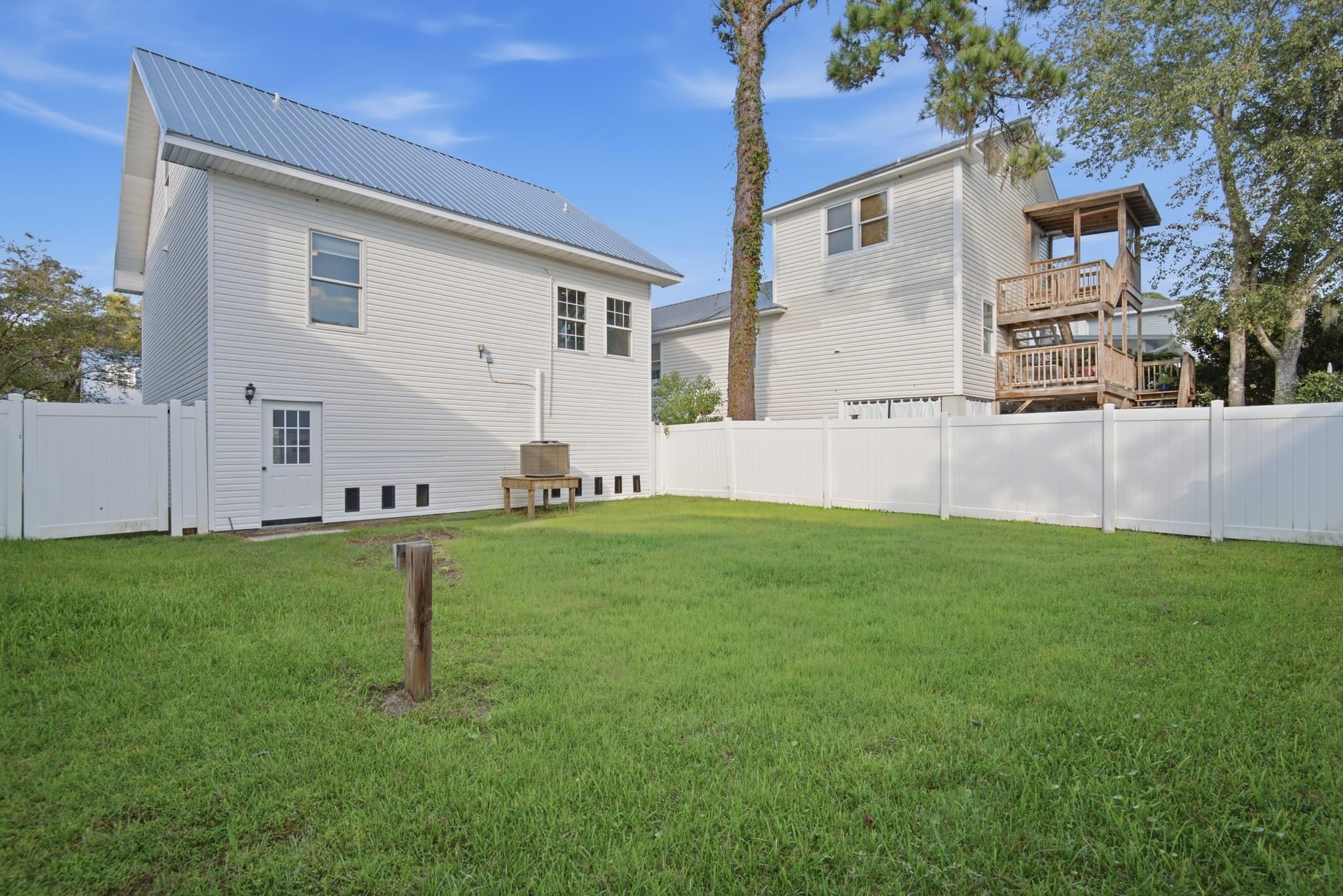 Saint Simons Island House: 417 Holly St