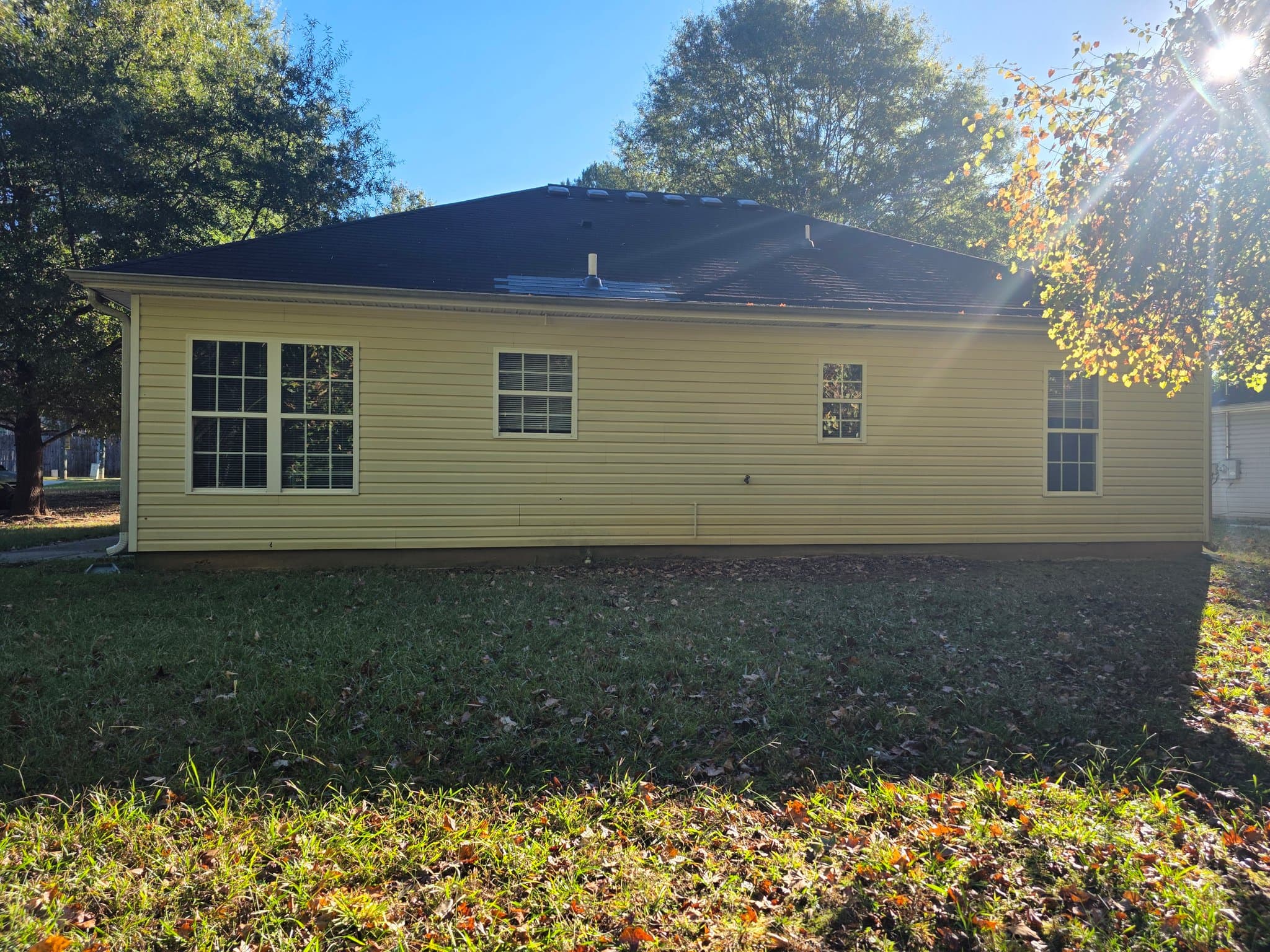 Lawrenceville House: 1135 Old Snellville Hwy