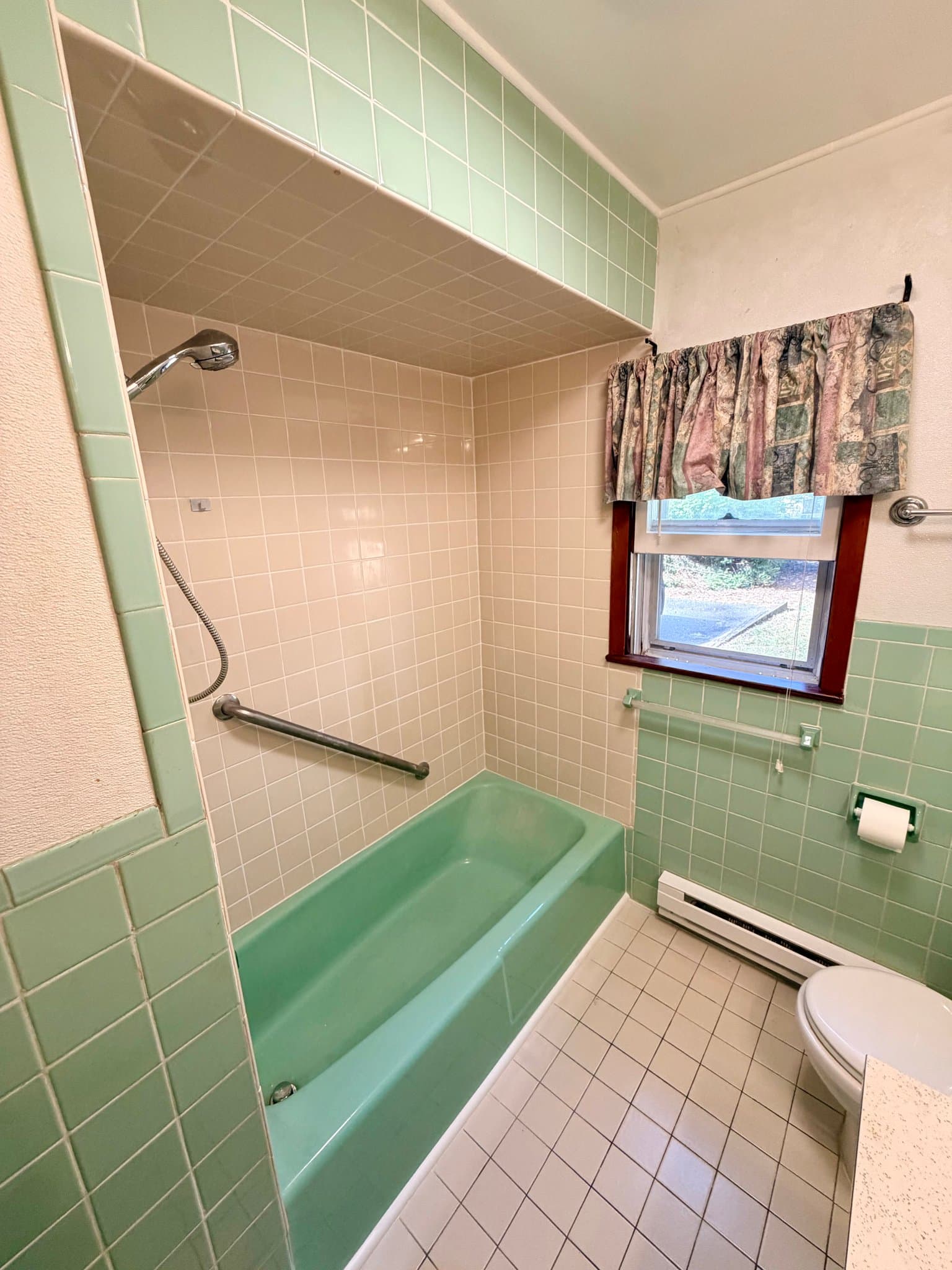 Englishtown House: 32 herbert