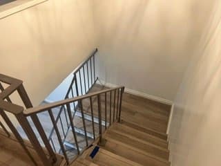 Inglewood Townhome: 650 E Nutwood Ave