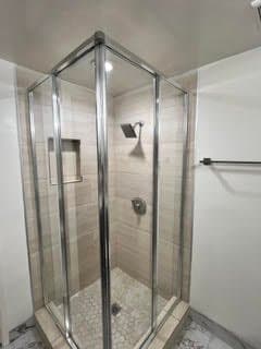 Inglewood Townhome: 650 E Nutwood Ave
