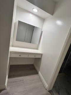 Inglewood Townhome: 650 E Nutwood Ave